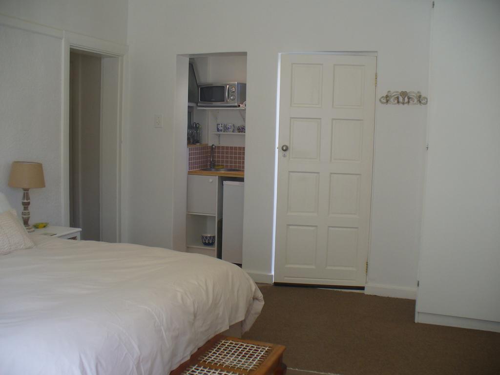 Royal At Sea Apartment Muizenberg Exterior photo