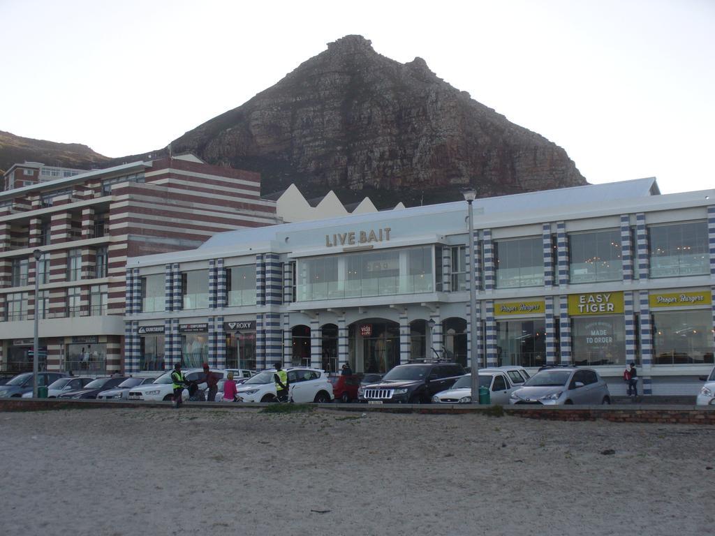 Royal At Sea Apartment Muizenberg Exterior photo